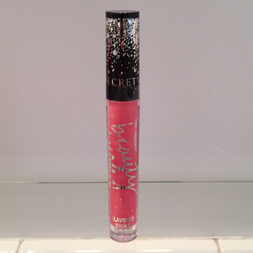 Victoria’s Secret lipgloss